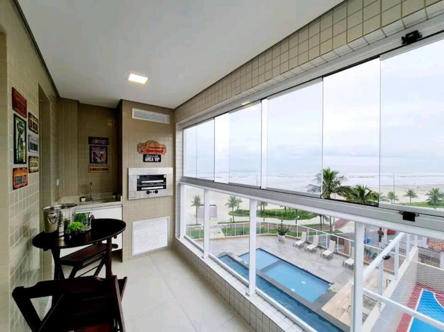 Apartamento Frente Mar
