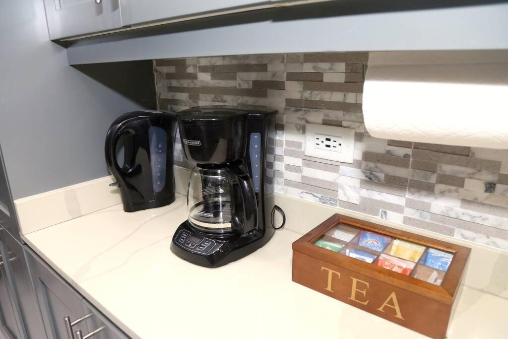 Centrally Located Modern 3BR Townhouse photo 4