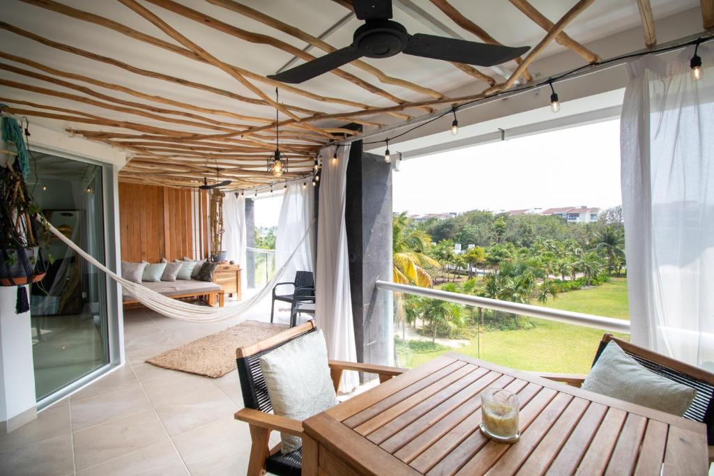 Luxury Beachfront Condos at MAREAZUL