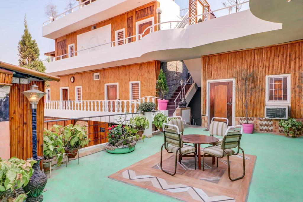 OYO Hotel Shanti Kuti Home Stay Near Gomti Riverfront Park photo 4