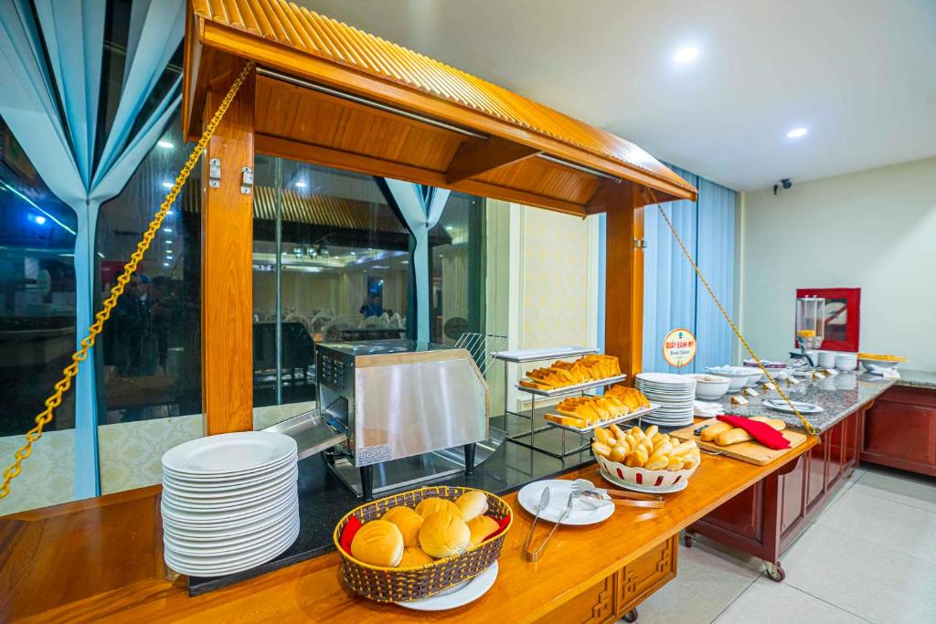 Khách Sạn Hoàng Sơn Peace