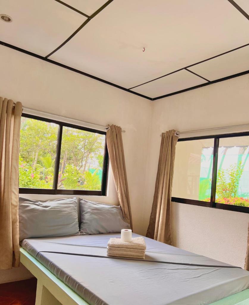 Green Garden Beach Resort, Sipalay photo 3