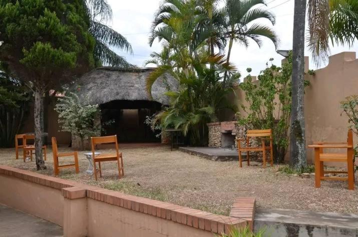 Coates Valley Palm Tree Guesthouse photo 2
