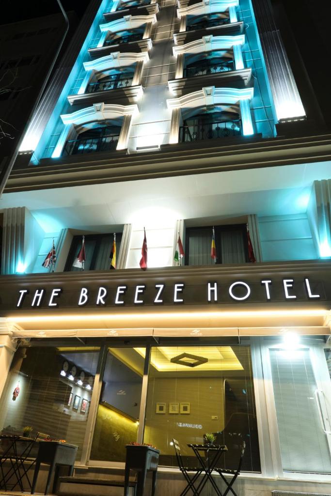 The Breeze Hotel photo 1