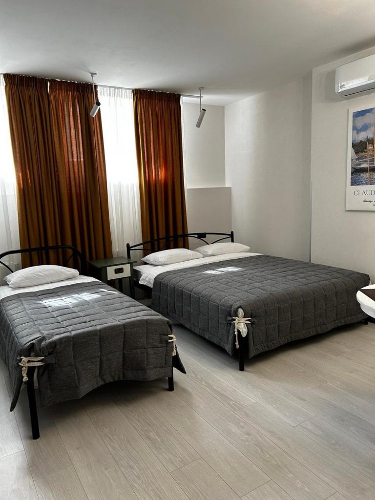 Gosudar Hotel photo 2