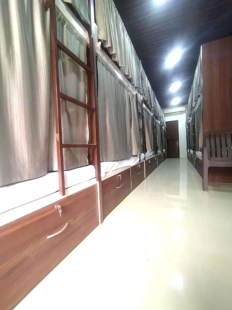 Afreen PG AC Dormitory photo 3