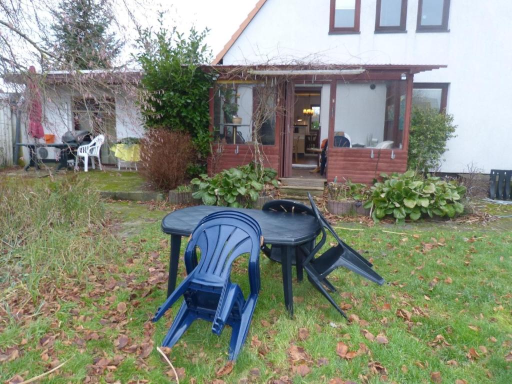 Freistehendes Ferienhaus in Adendorf mit Terrasse, Grill und Garten - b48664 photo 4