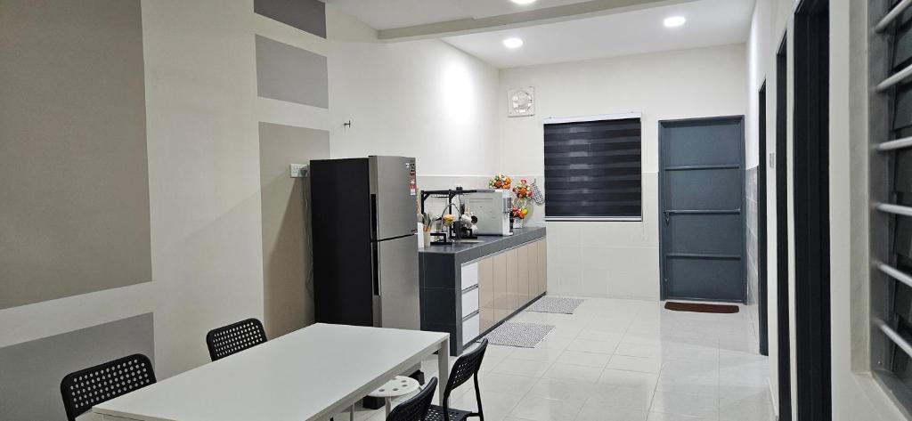 TELUK INTAN LANDED LUXURY HOMESTAY 3BEDROOM photo 4