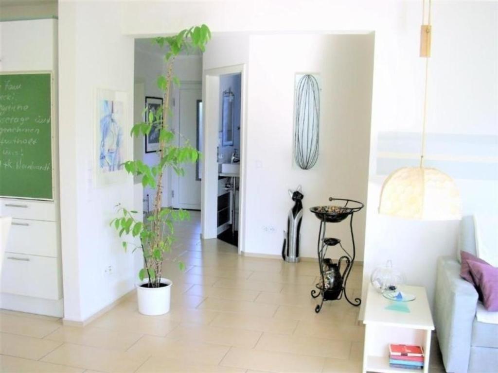 Wohnung in Trubenhausen mit Grill, Terrasse und Garten photo 2