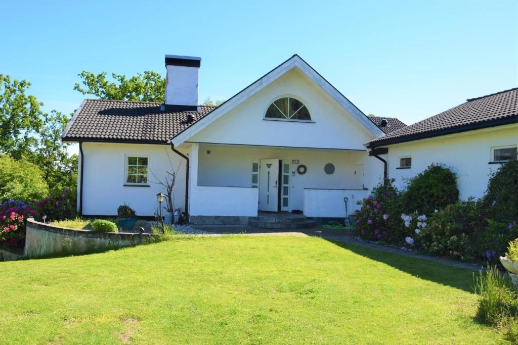 Ferienhaus in Håbo mit Privatem Pool photo 3