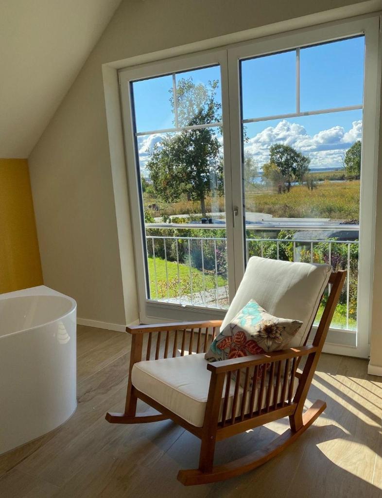 Ferienhaus Am Hafen 11 Altwarp mit Sauna, Kamin und Wasserblick photo 2