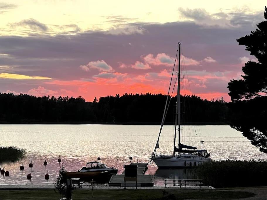 Merikruunu tähdistöhuvila Otava 15