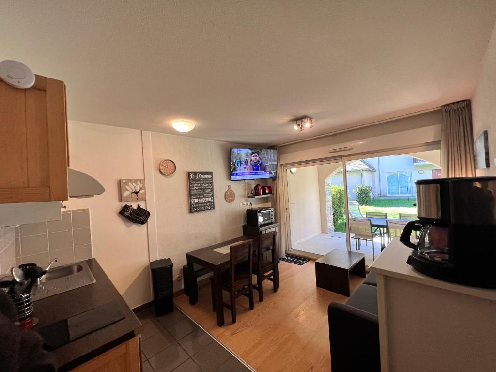 Appt hyper-centre Loudenvielle 4 Personnes Jardin et Terrasse photo 3