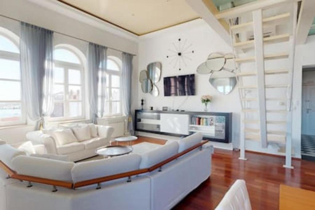 Penthouse Bajamonti in Deškovic Palace photo 4