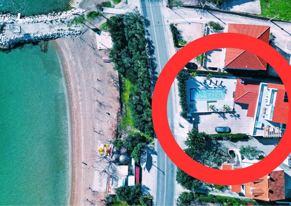 New Luxury Beach Villa