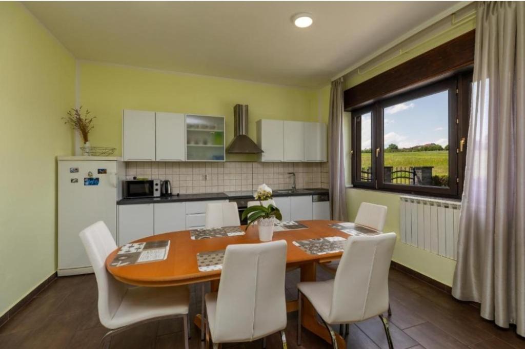Apartment Karlovac photo 2