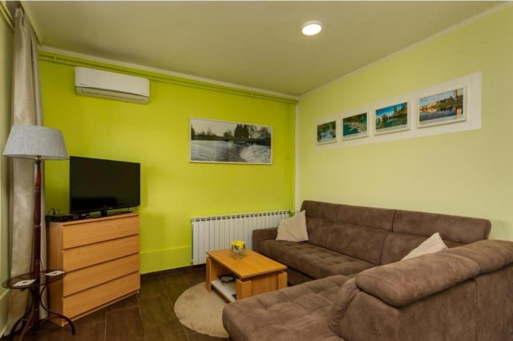 Apartment Karlovac photo 1