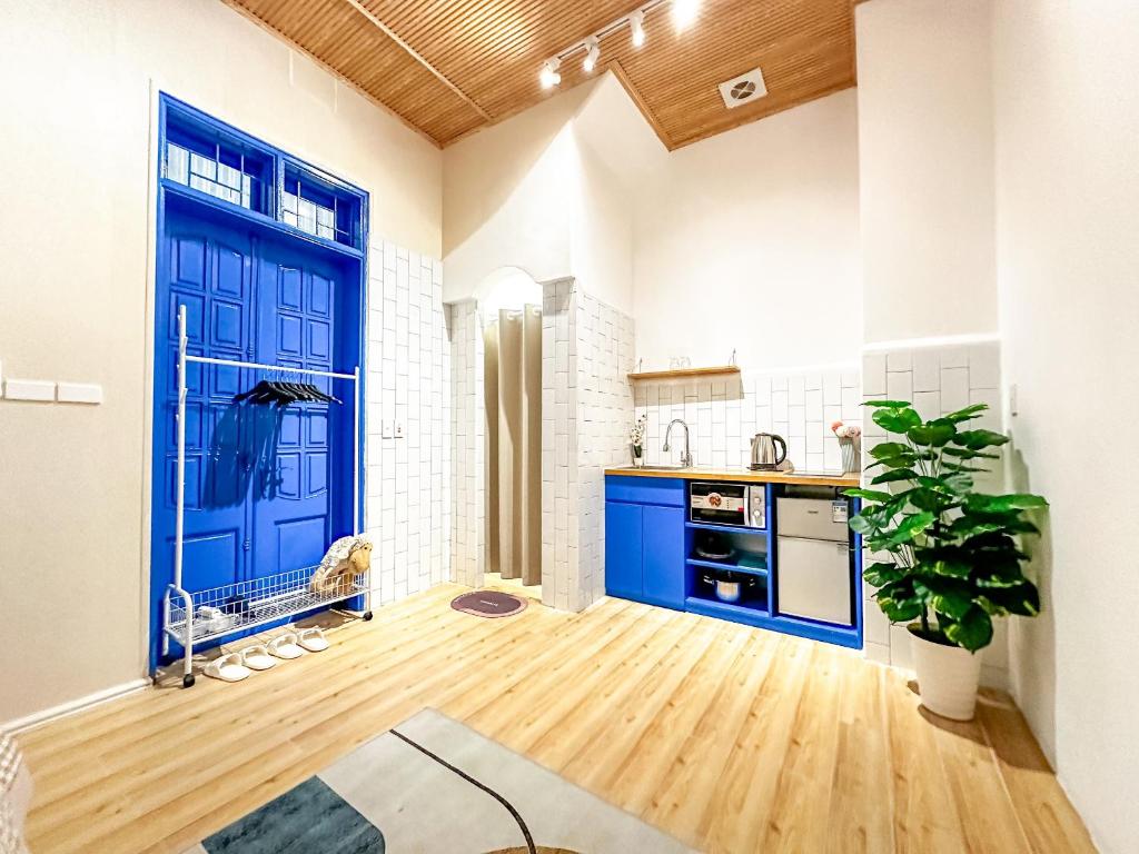 La Casa Di Decembre - Nguyễn Như Đổ