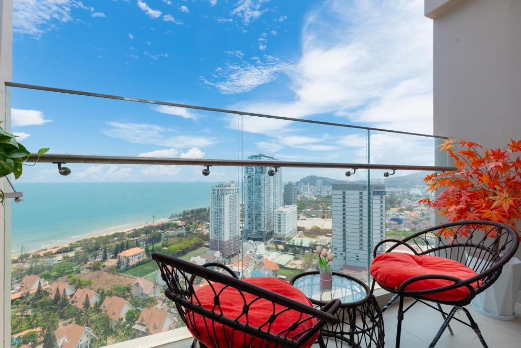 OCEAN HOUSE VUNG TAU VIP The Sóng Luxury 3Beds with Ocean View, Village View - BIG SALE