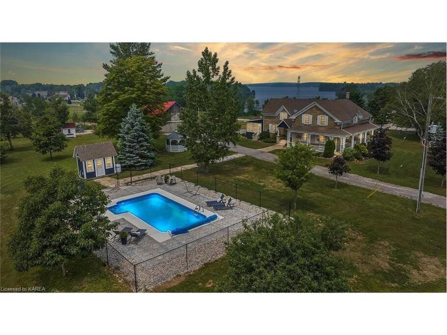 The Sheldon Manor & Vineyard