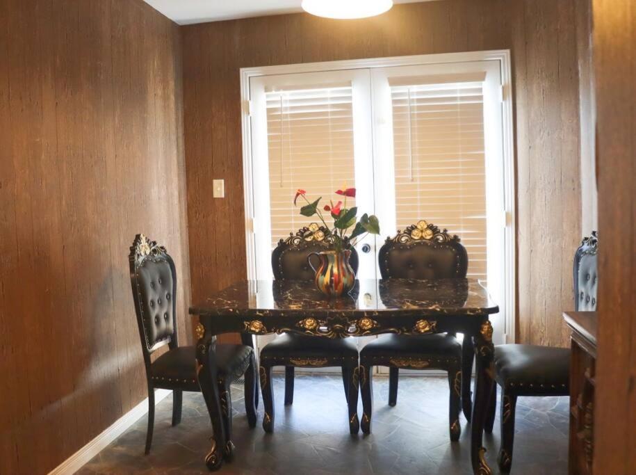 A comfortable and fun place, perfect location! photo 2