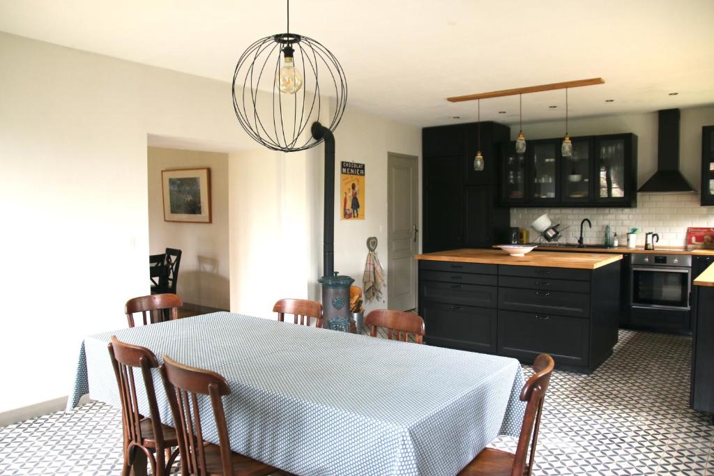 Maison de campagne bourguignonne 19ème entièrement rénovée photo 2