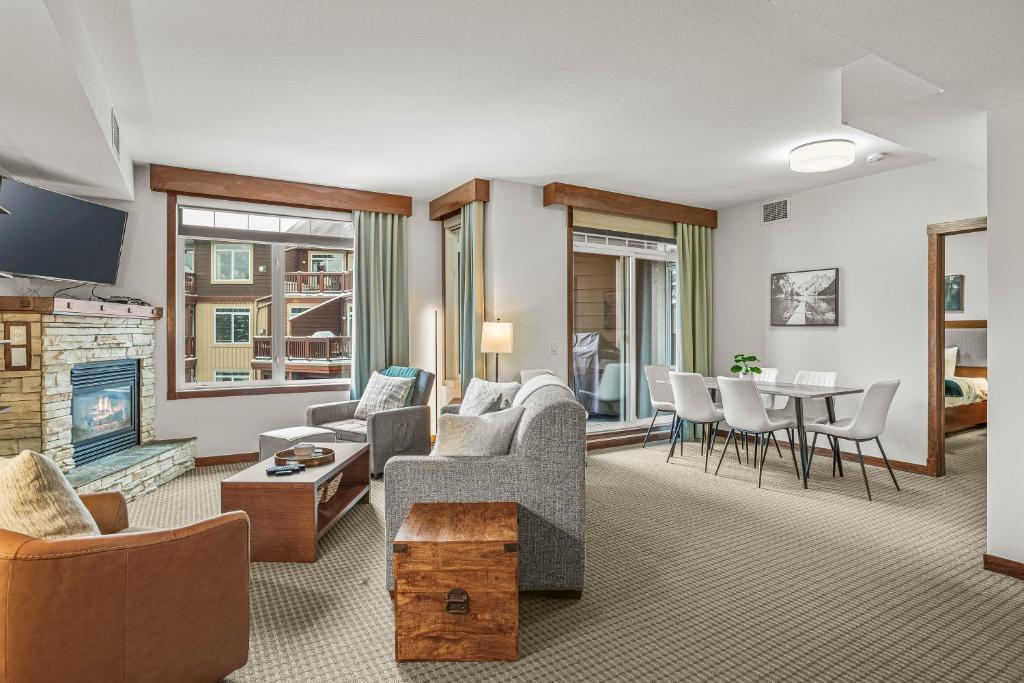 Fenwick Vacation Rentals - Splendid 1 Bdrm Mountain Condo!Hot tub!Park Pass! photo 1