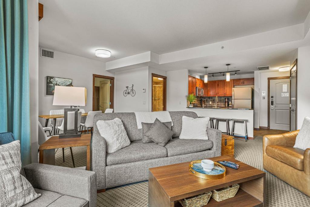 Fenwick Vacation Rentals - Splendid 1 Bdrm Mountain Condo!Hot tub!Park Pass! photo 2