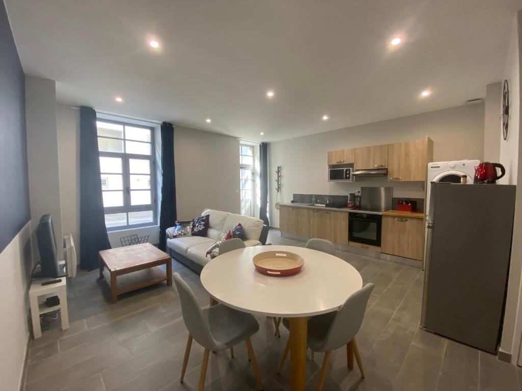 45m² rez-de-chaussée au calme centre-ville photo 1