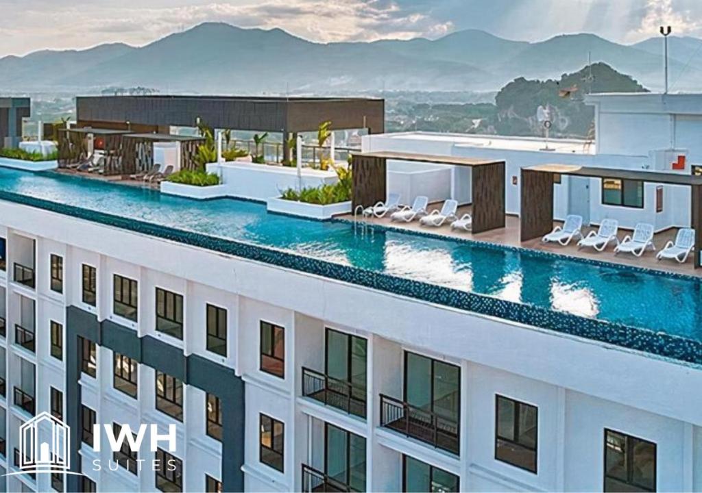 Ipoh Town Horizon Skypool Suites 4-11pax by IWH Suites photo 2