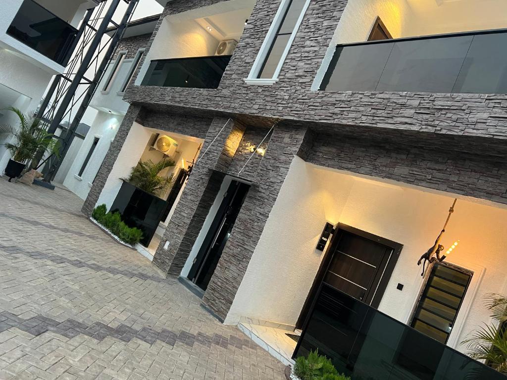 Nova Haven Apartments and suits photo 1