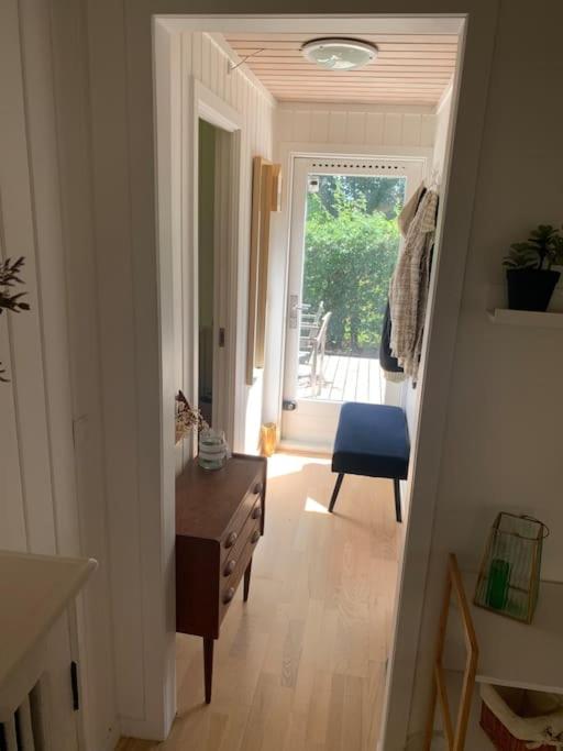 charmerende sommerhus med god udeplads photo 4