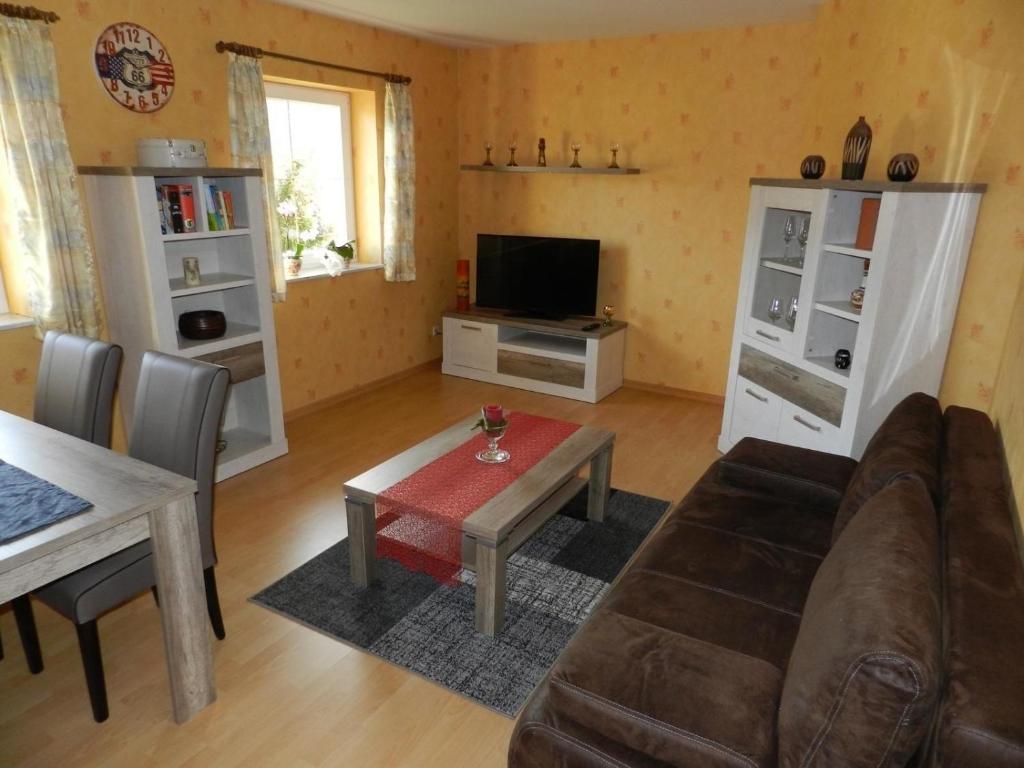 Schöne und modern eingerichte Ferienwohnung mit Terrasse und Moselblick photo 3