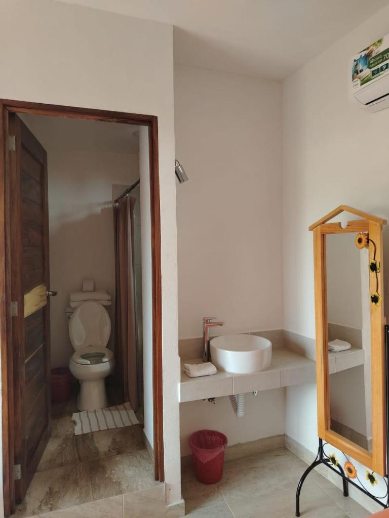 BM Zihua Casa de Huéspedes photo 2