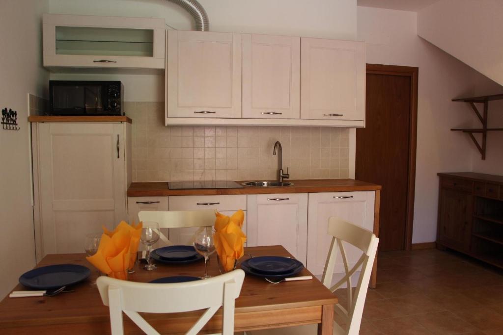 Helle Ferienwohnung in Santo mit Garten, gemeinsamem Pool und Terrasse photo 2