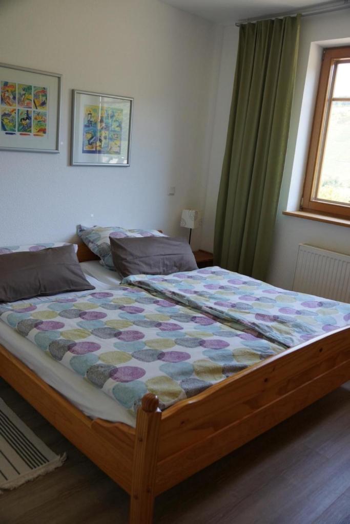 Moderne helle Ferienwohnung mit Terrasse und Moselblick photo 2