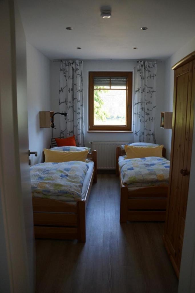 Moderne helle Ferienwohnung mit Terrasse und Moselblick photo 3