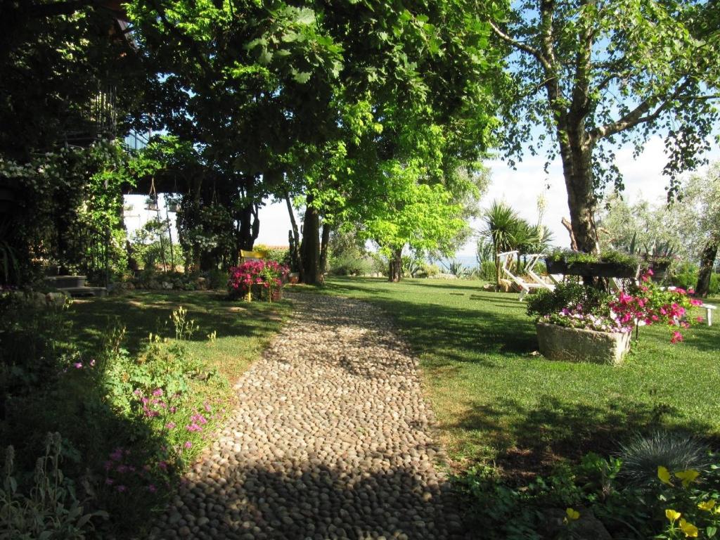 Studio für 4 Personen ca 100 qm in Castello, Gardasee Westufer Gardasee photo 3