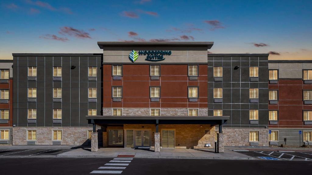 WoodSpring Suites Greeley photo 3