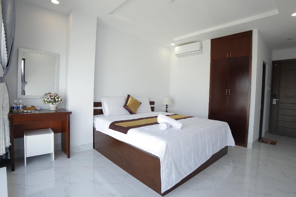 Tân Thi Hotel