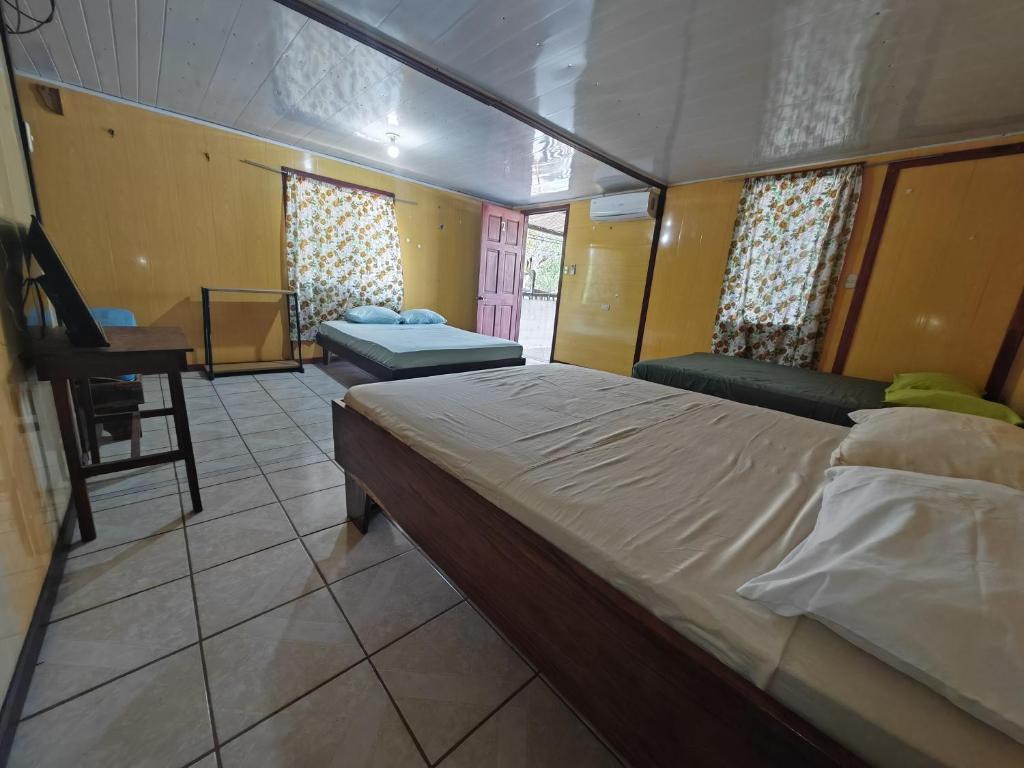 Hostel y Cabinas YILMER photo 2