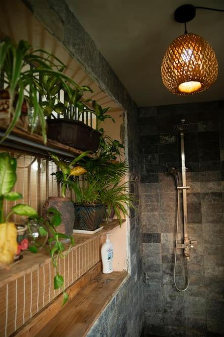 Sun Duplex - Amazing lake view the heart of HN