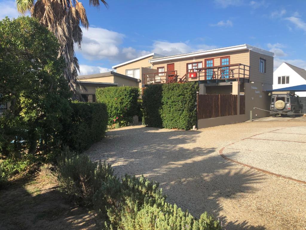 Fisherhaven Travellers Lodge