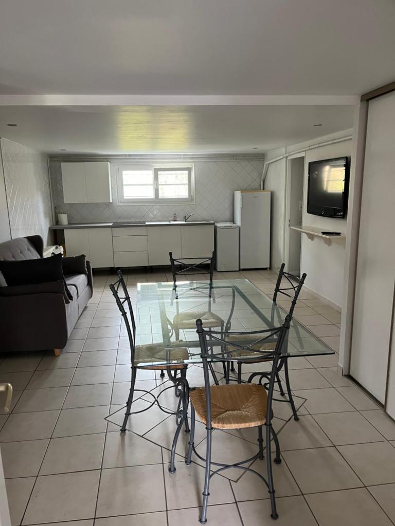 Bel appartement de 60 m2 photo 2