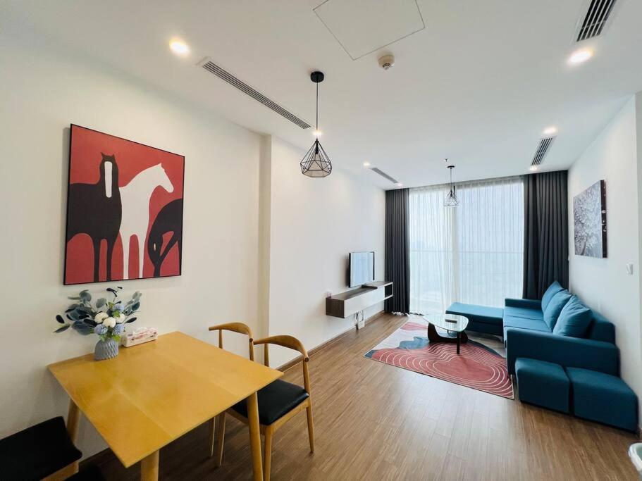 VNRooms - 1BR/ Vinhomes Skylake/ View Korean Town