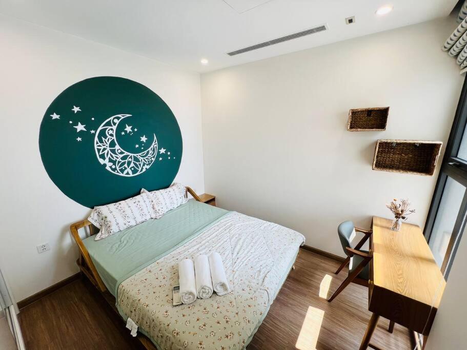 VNRooms - 2BR Vinhomes Skylake/ Tropical Style