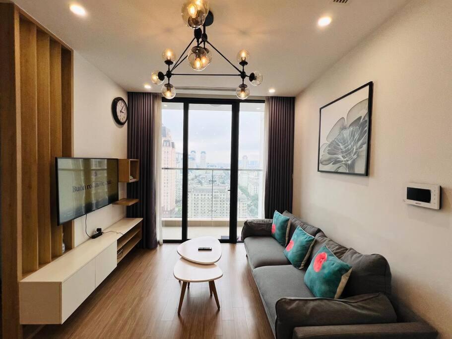 VNRooms - 2BR Vinhomes Skylake/ S3 Tower