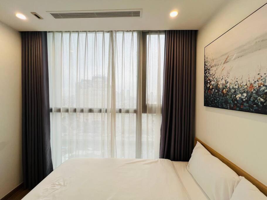 VNRooms - 2BR Vinhomes Skylake/ S3 Tower