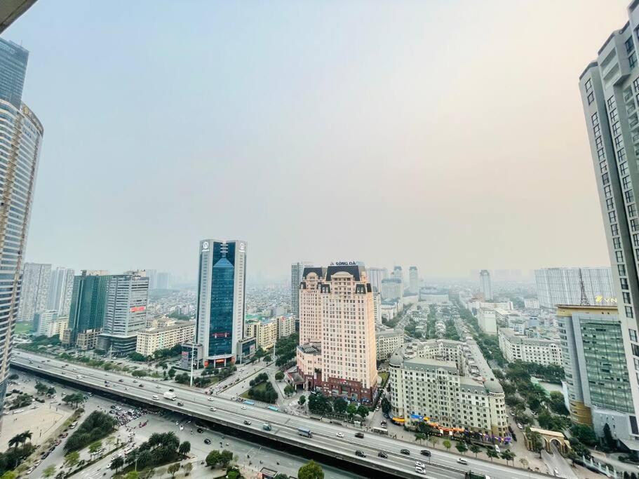 VNRooms - 2BR Vinhomes Skylake/ S3 Tower