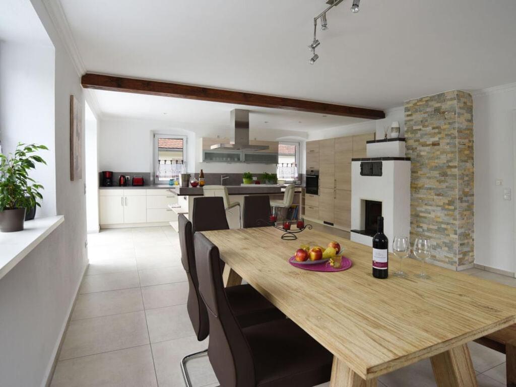 Lovely apartment in Himmelkron photo 1